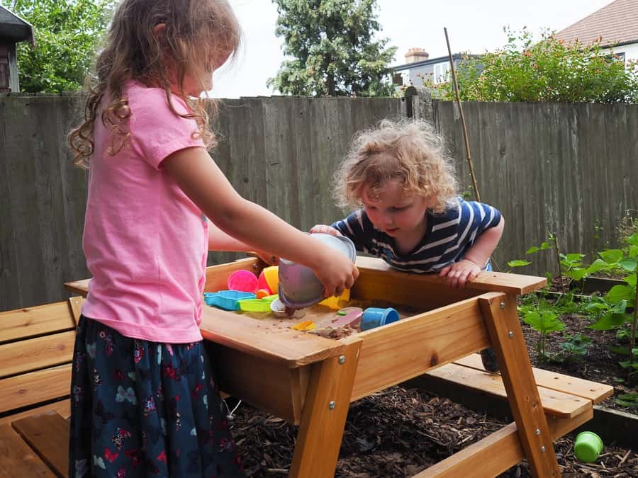 Best garden toys to keep kids playing outside all day long!