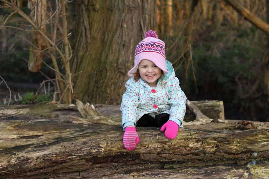 30 Fun and Cheap Outdoor Winter Activities for Kids without snow