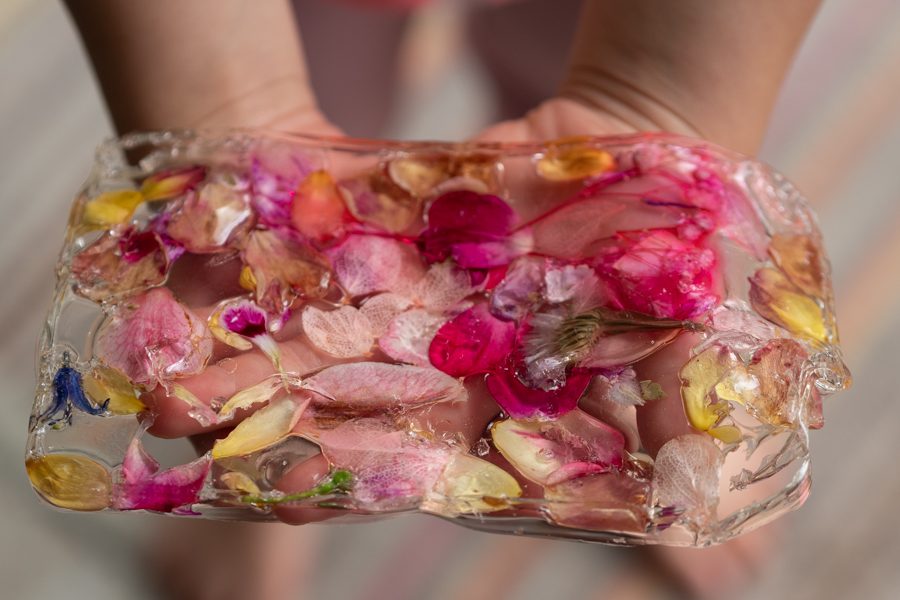 Gelatine flower suncatcher