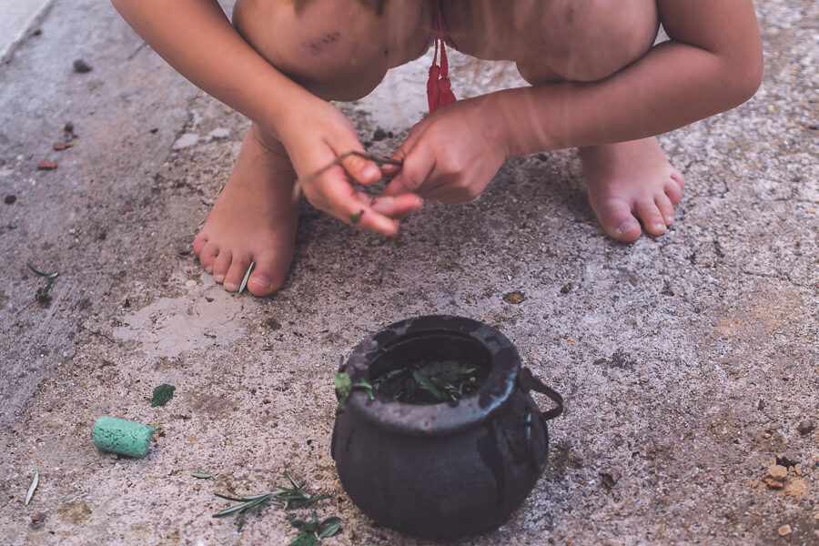 Mud Nature Craft activity