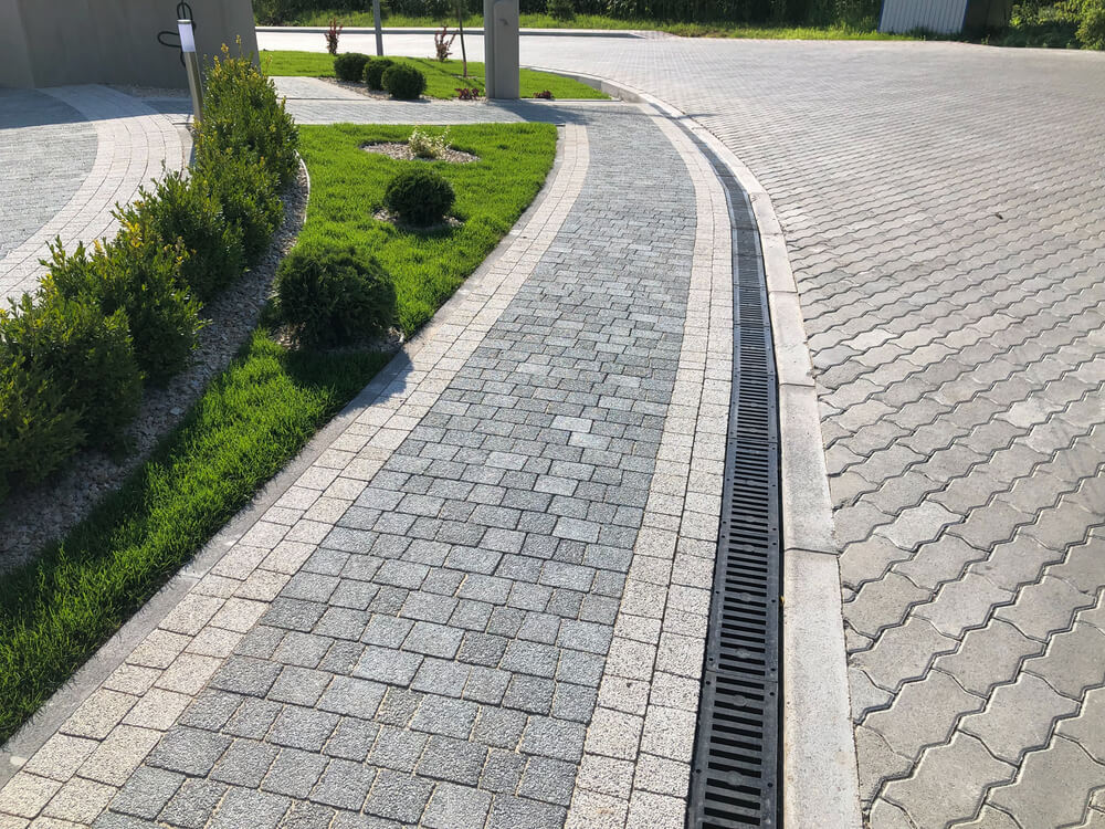Using Outdoor Cobbles The Right Way